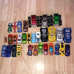 31 Various Toy Vehicles